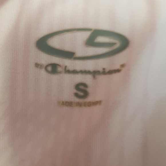 Bundle of Champion C9 running tops - Picture 6 of 6